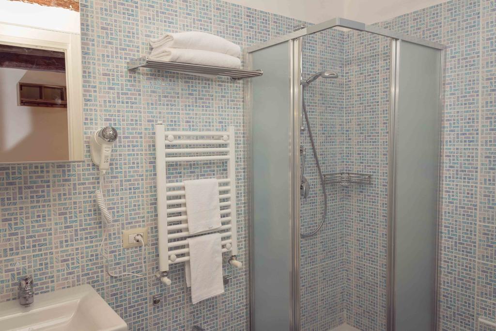 La Cattedrale Bed & Breakfast Naples Room photo